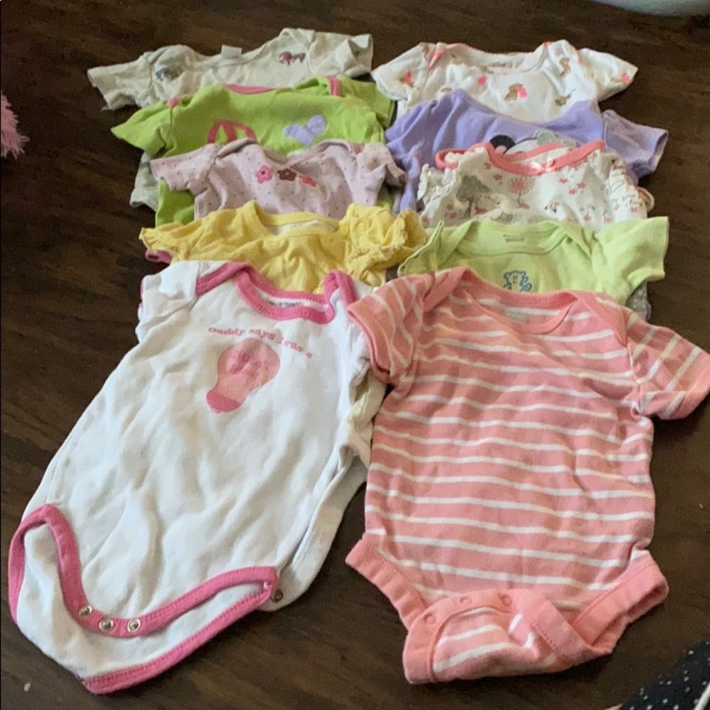 Onesies short sleeve